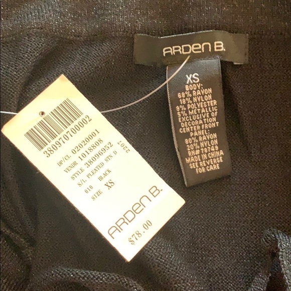 NWT Arden B Metallic Tank - Picture 3 of 3